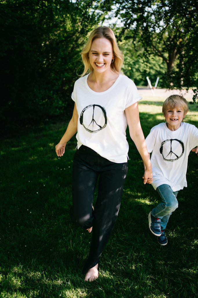 4littlearts - Charity T-Shirt Damen PEACE schwarz